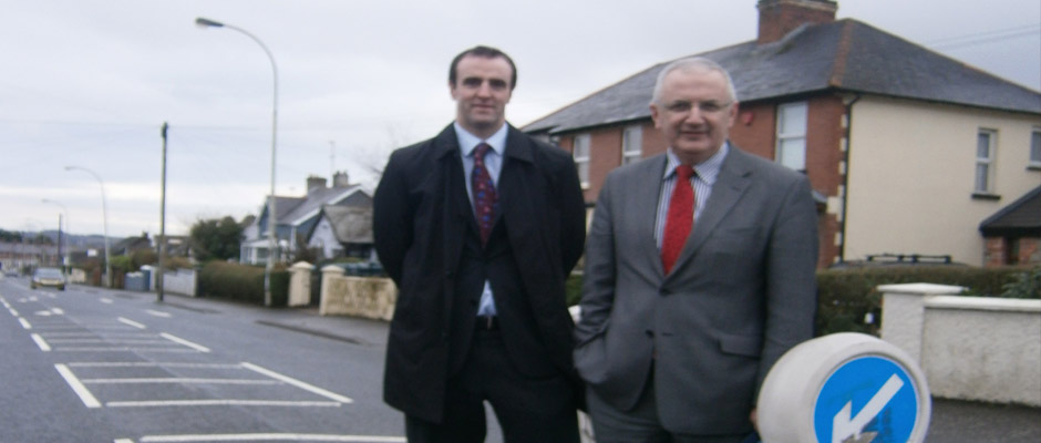 MLA Mark H Durkan invites Minister Kennedy�to view�'disastrous' Glen Road traffic safety measures